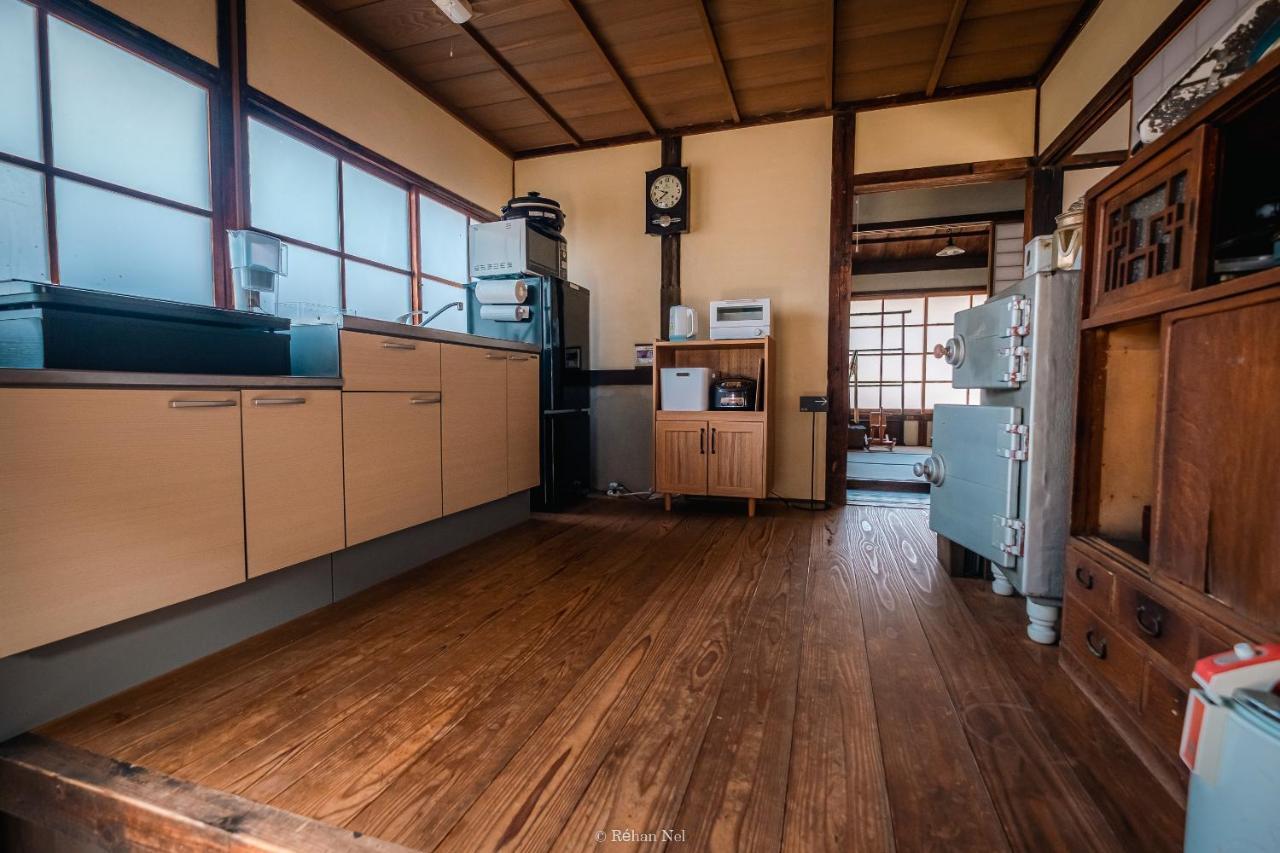 Japan'S Oldest Remaining Company Housing Villa Asago Exterior photo