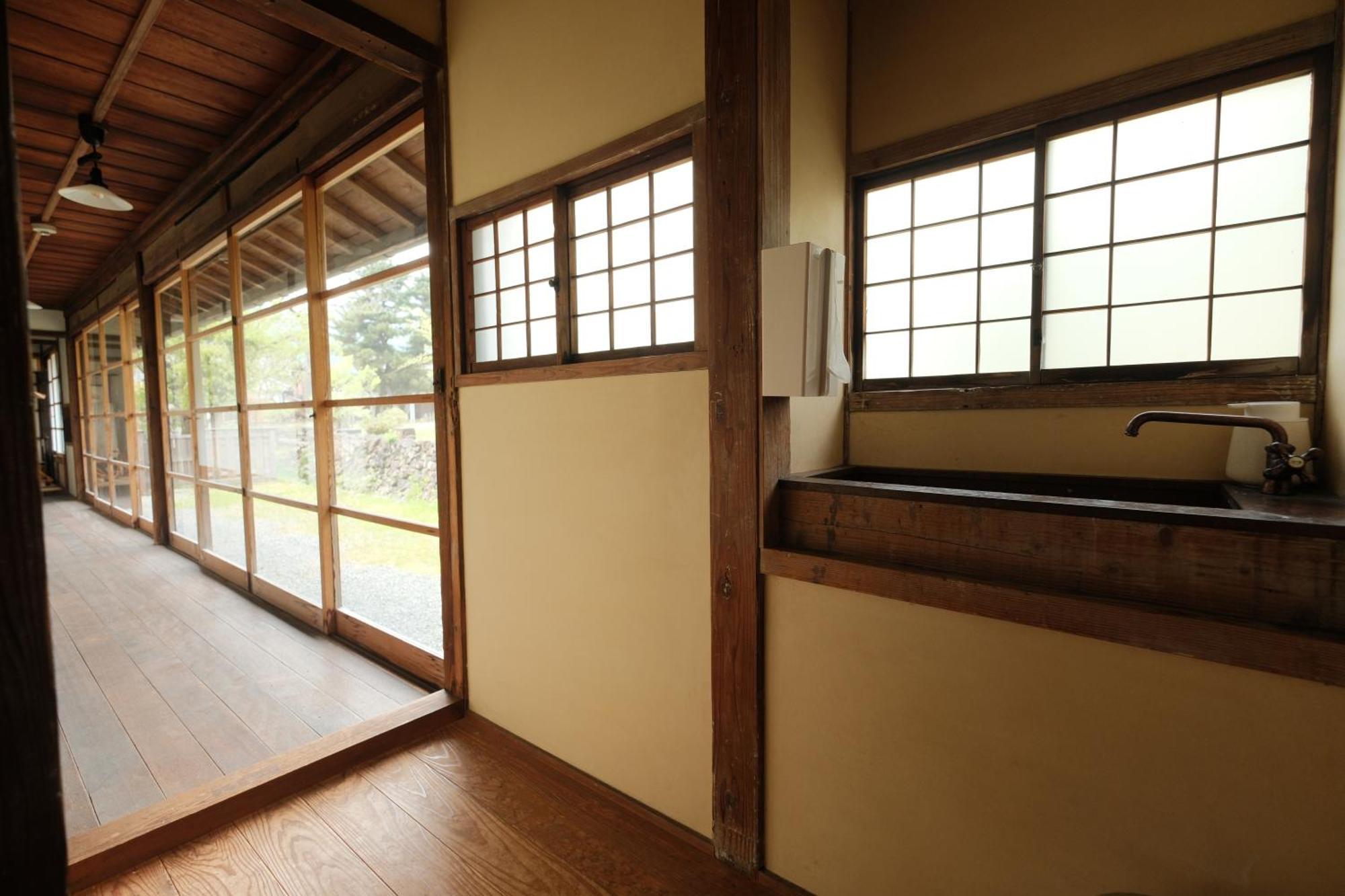 Japan'S Oldest Remaining Company Housing Villa Asago Exterior photo